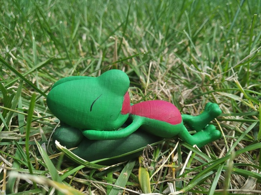 pokémon treecko endormi forme d'épingle 3d print model - Mito3D