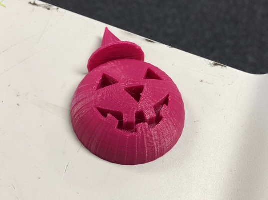 strega zucca forma spillo halloween 3d print model - Mito3D
