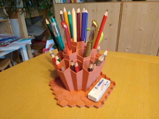 pen holder organizer honeycomb pinshape penpot 3d print model - Mito3D
