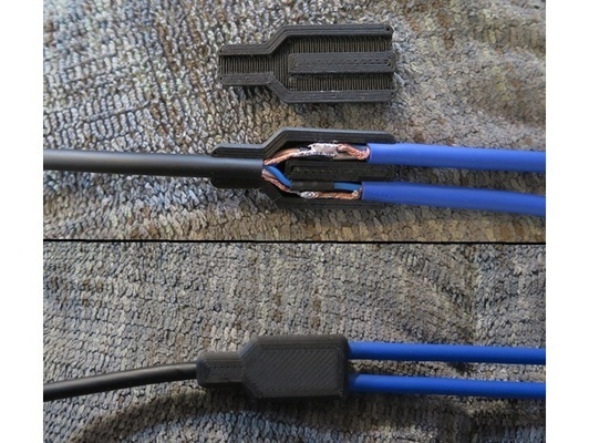 microphone câble séparateur forme d'épingle l'audio 3d print model - Mito3D