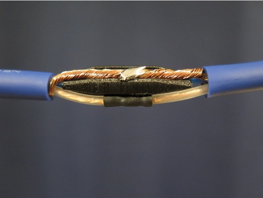 câble épissure gigue forme d'épingle 3d print model - Mito3D
