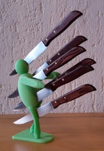 ceppo porta coltelli pinshape l'homme couteau titulaire porte coltello 3d print model - Mito3D
