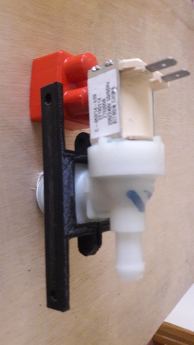 sujetador para vanne forme d'épingle électrovalvula 3d print model - Mito3D