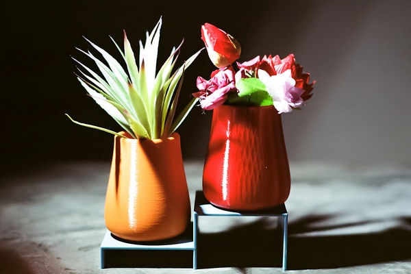 flask2 iğne şekli flower pot 3d print model - Mito3D