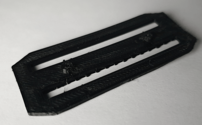 ruedas calientes pista conector forma alfiler 3d print model - Mito3D