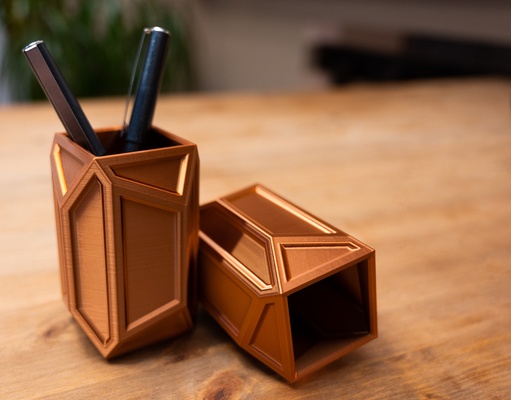 halo inspired poly pen holder pinshape lowpoly 3d print model - Mito3D