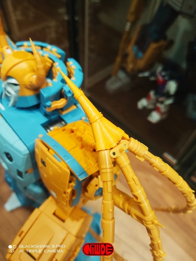 cell studio 01 - unicron spike add on pinshape transformers 3d print model - Mito3D