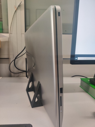 vertical computador portátil ficar pé alfinete 3d print model - Mito3D