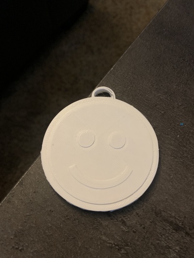 sorriso pendente alfinete arte 3d print model - Mito3D