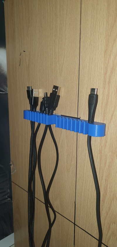 usb cable organiser improved pinshape 3d print model - Mito3D