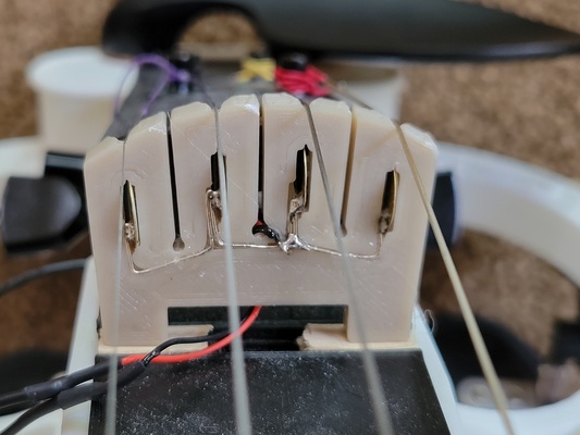 prometeo eléctrico violín puente forma alfiler electric violin 3d print model - Mito3D