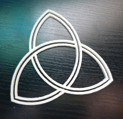 triquetra keltisch knoten kunst pinshape 3d print model - Mito3D