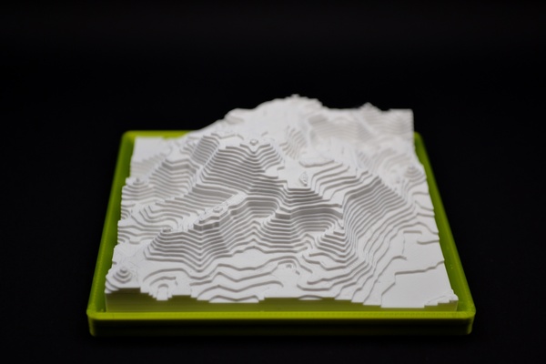 3d altura mapa of serra estrela portugal alfinete 3d print model - Mito3D