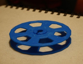 8mm film reel pinshape 3d-design 3d print model - Mito3D
