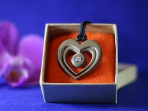 colgante corazón pinshape bronz relaciones amor 3d print model - Mito3D