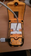 uniden gmr3689 batería adaptador usb pinshape Diseño 3d 3d print model - Mito3D
