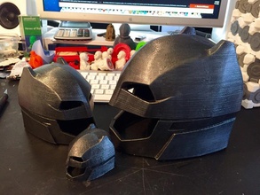 helmet batman superman flat pinshape 3d-design 3d print model - Mito3D