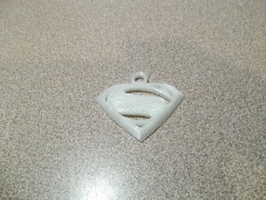 l'uomo d'acciaio superman ciondolo portachiavi allegato pinshape acciaio 3d print model - Mito3D