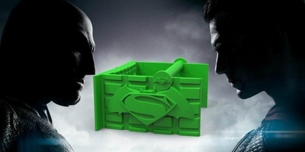 kryptonite toilet paper holder pinshape batman-v-superman-design-contest 3d print model - Mito3D