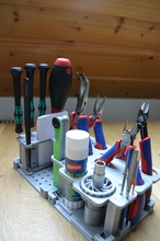 multi tool holder pinshape pliers nozzle-torque-wrench glue-stick hex-keyfeeler-gauge tweezers screwdriver werkzeug-halter werkzeug tool-holder 3d print model - Mito3D
