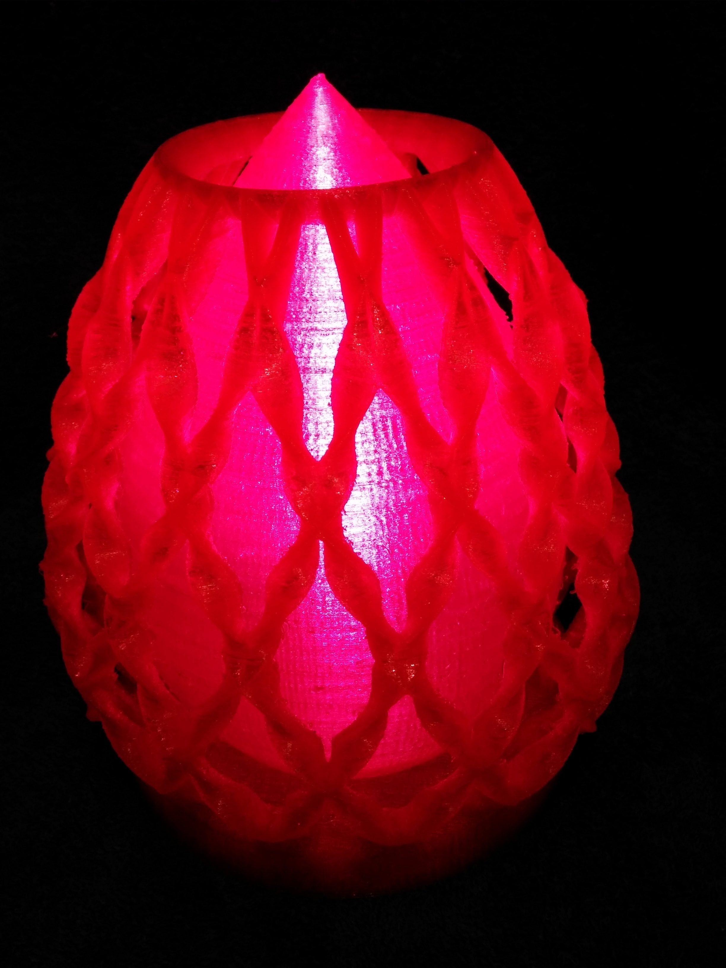 twistcolumnlamp5 pinshape led lámpara 3D print model - Mito3D