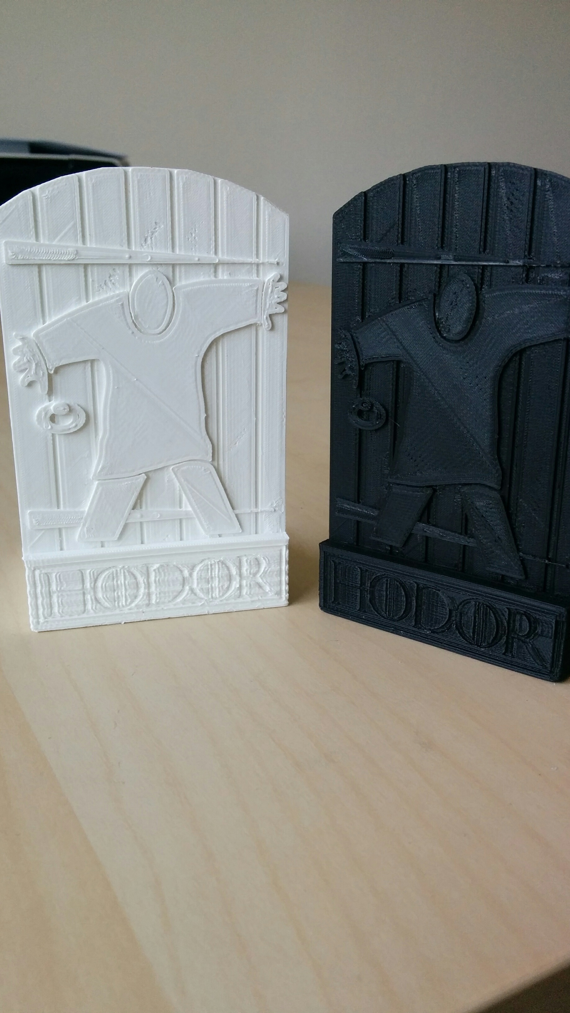 hodor door pinshape thrones game door-stop 3D print model - Mito3D