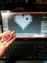 8 bit cuore pinshape disegno 3d 3d print model - Mito3D