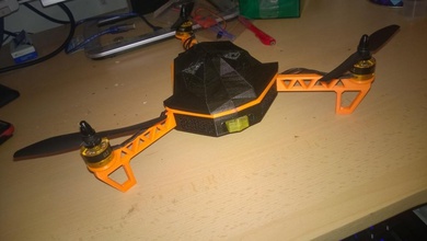 tricopter pinshape Diseño 3d 3d print model - Mito3D