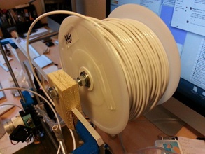 filamento soporte bobina prusa i3 pinshape Diseño 3d 3d print model - Mito3D