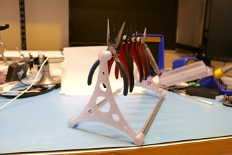 tool rack Zange Elektronik Werkzeuge pinshape 3d design 3d print model - Mito3D
