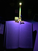nightbook titular led servo pinshape conocimiento sg90 leer luz oscuro noche cad arduino pro mini diseño electrónica concurso libros 3d print model - Mito3D