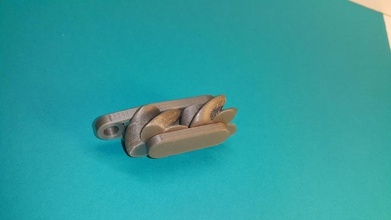 mini keychain gears paradoxical pinshape 3d-design 3d print model - Mito3D