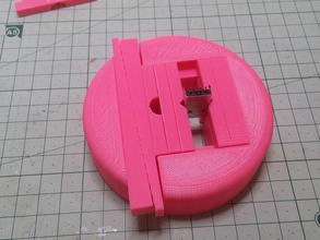small screwless vice pinshape 3d-design 3d print model - Mito3D