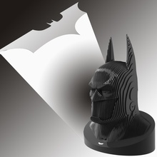 dark knight chama coração pinshape cosplay design contest iluminação batman 3d print model - Mito3D