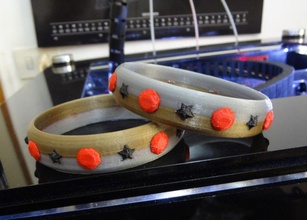 4 couleur bracelet pinshape Conception 3d 3d print model - Mito3D
