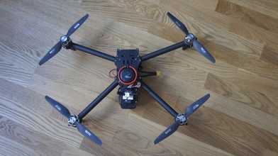 quadcopter pirat pinshape drone frame disegno 3d 3d print model - Mito3D