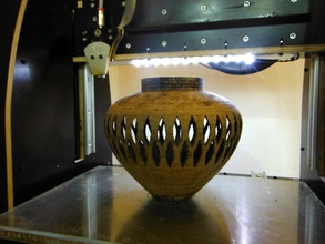 gelochte Holz vase pinshape 3d design 3d print model - Mito3D