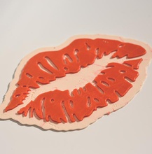 kiss lips pinshape wanhao4s ultimaker3 ultimaker-3 wanhao leapfrog stickers decals sticker dual-filament dual-extrusion dual-color decal 3d print model - Mito3D