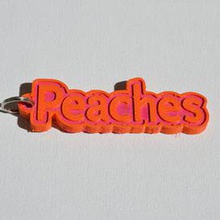 peaches pinshape badges badge names tag nametag wanhao4s ultimaker3 ultimaker-3 wanhao leapfrog stickers decals sticker dual-filament dual-extrusion dual-color decal keyring keyrings keychain keychain-hanger 3d print model - Mito3D