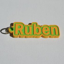 ruben pinshape keychain-hanger keychain keyrings keyring decal dual-color dual-extrusion dual-filament sticker decals stickers leapfrog wanhao ultimaker-3 ultimaker3 wanhao4s nametag tag names badge badges 3d print model - Mito3D