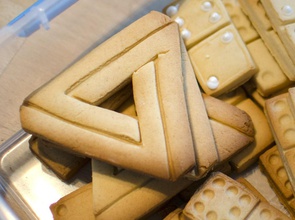 triangolo impossibile cookie cutter pinshape disegno 3d 3d print model - Mito3D