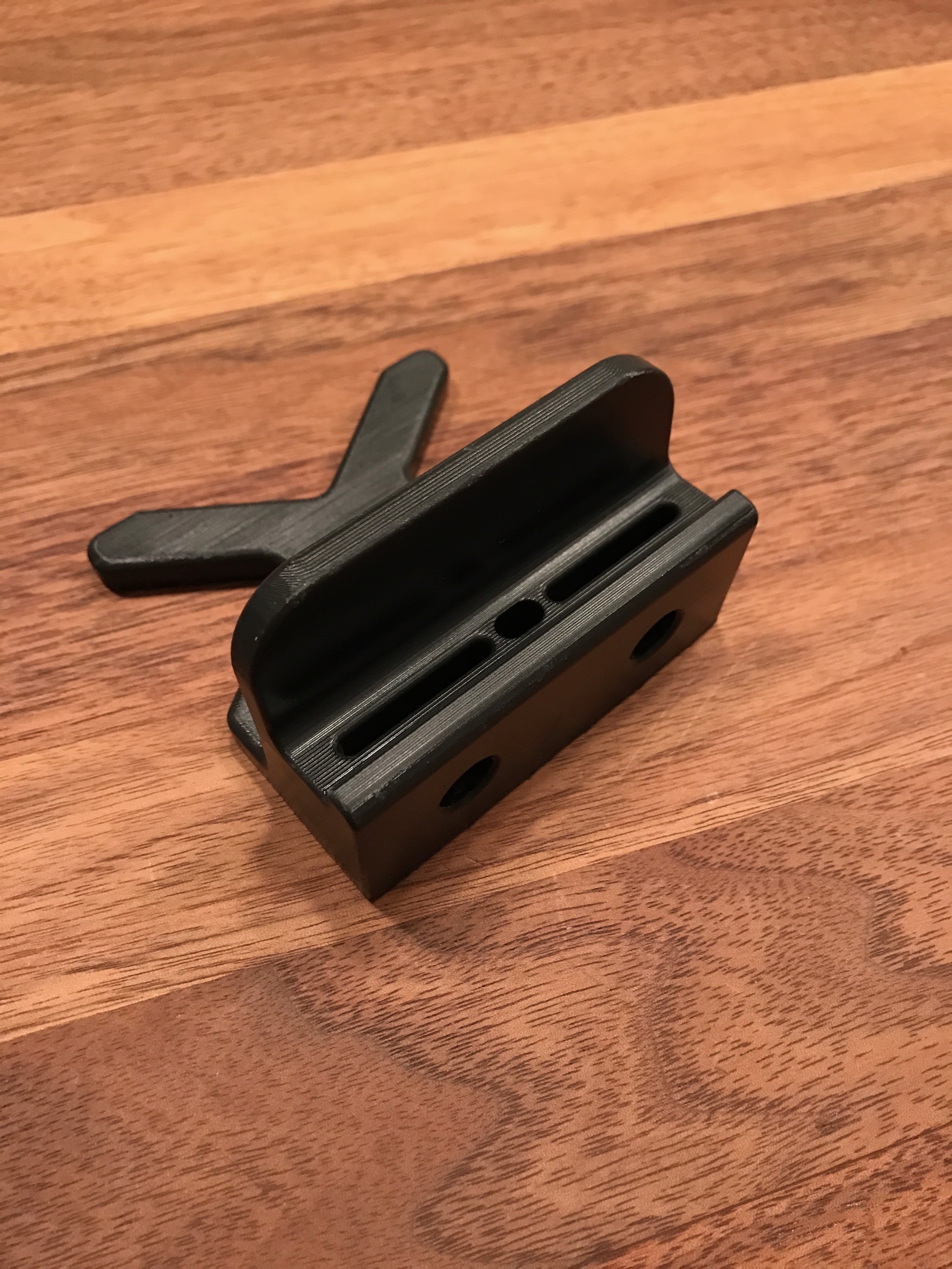 iphone ipad dock - compatible cases pinshape iphone-dock ipad-dock iphone-stand ipad-stand 3D print model - Mito3D