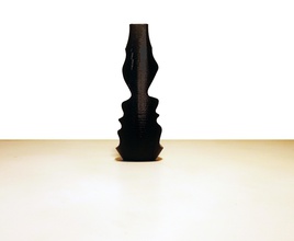 kiss vase pinshape envisionthefuture-design-challenge decoration decor 3d print model - Mito3D