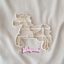 giostra dei cavalli cookie cutter pinshape stamp forma impressione cavallo 3d print model - Mito3D