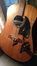 guitarra acústica recogida cuna pinshape envisionthefuture diseño reto montaje música Diseño 3d 3d print model - Mito3D