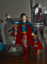 supergirl bambola articolata pinshape articolato 3d print model - Mito3D