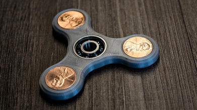 penny spinner pinshape desktopmakes madewithfusion360 fidget giocattolo 3d print model - Mito3D