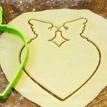 heart doves cookie cutter professional pinshape printable pastry kitchenware kitchen keyhole household house gingerbread ginger fondant dining cooky cookiecutter biscuits biscuit 3dprinting 3d print model - Mito3D