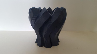 twisted hexagon colum pot vase pinshape 3d-design 3d print model - Mito3D
