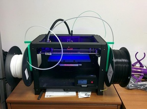 mounted spool holder pinshape 3d-design 3d print model - Mito3D